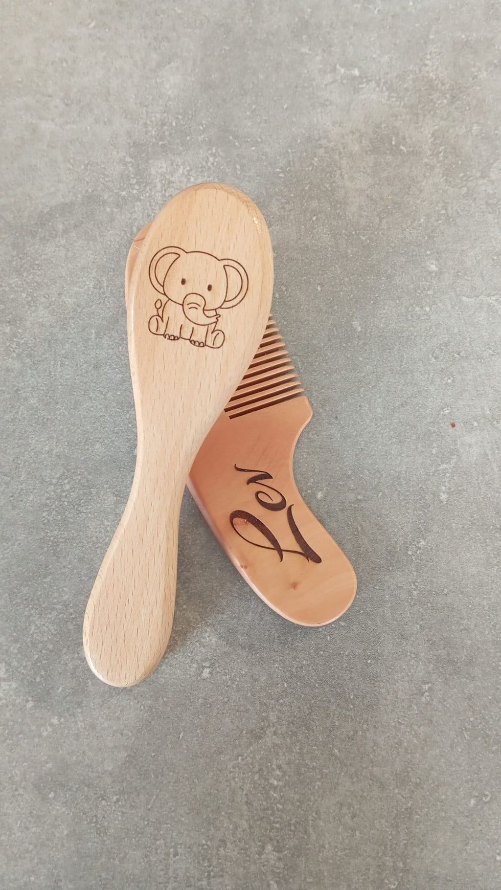 Duo brosse et peigne bébé gravés prénom - cadeau naissance personnalisé